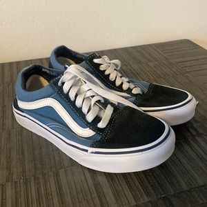Vans boys size 3.5 in great shape!